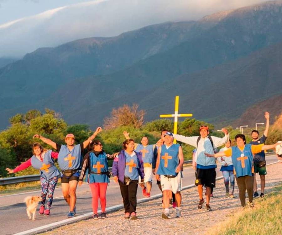 Incesante llegada de peregrinos a Catamarca para participar de las fiestas marianas
