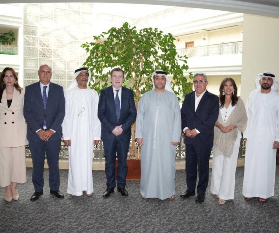 Reunión con fondos de inversión de Emiratos Árabes por el proyecto del Corredor Bioceánico