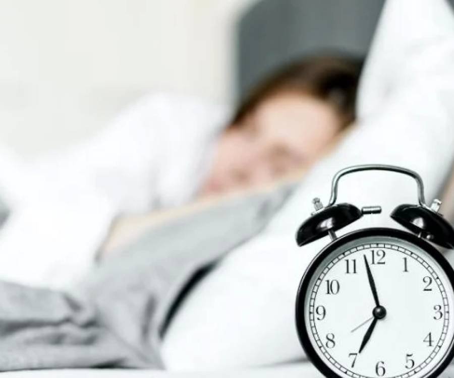 Cuál es el riesgo que corremos al dormir menos de 5 horas aunque comamos sano