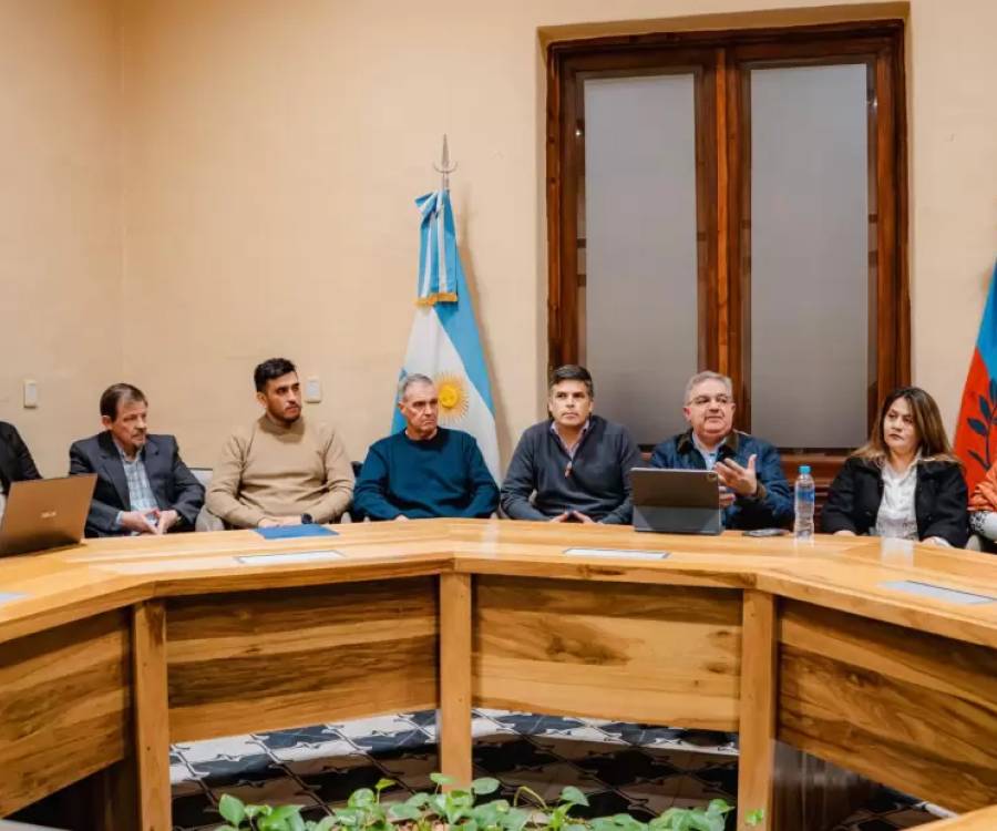 El Gobierno y rectores de IES avanzan en la cobertura de cargos docentes