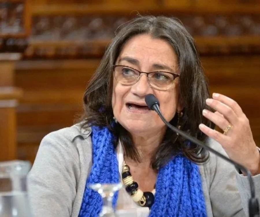 “Me da bronca cuando al Gobernador le reclaman cosas por los recortes de Nación”