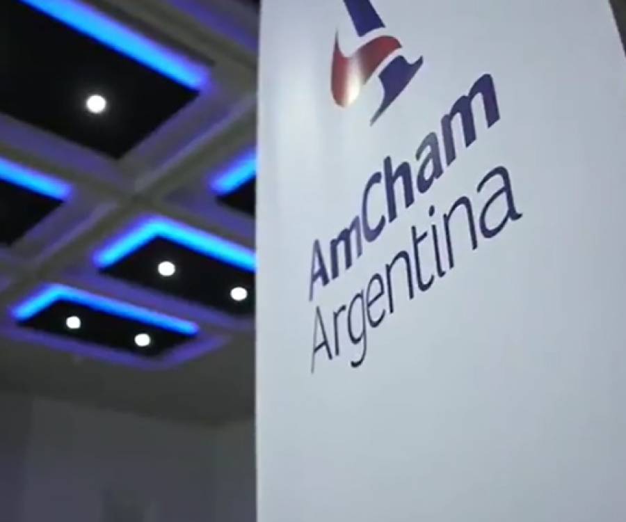 Los ceos presionan a Milei por más leyes