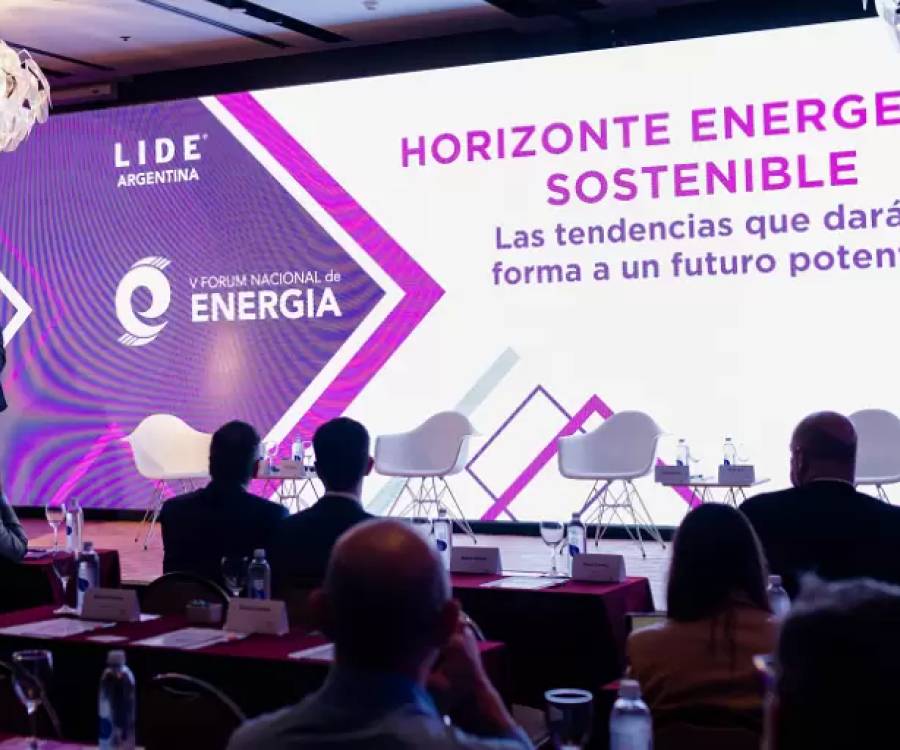 LIDE Argentina reúne a referentes empresarios en el FEBA y distingue inversiones estratégicas en el país