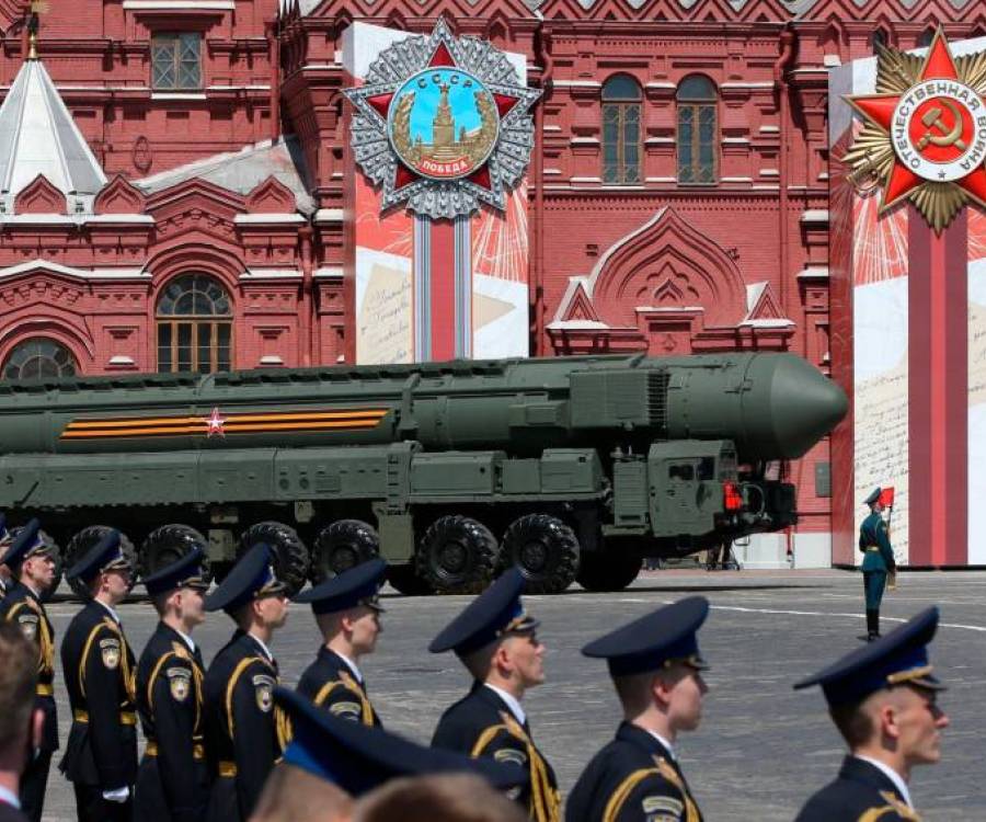 Alarma: Rusia anuncia ejercicios nucleares ante la amenaza francesa de enviar tropas a Ucrania