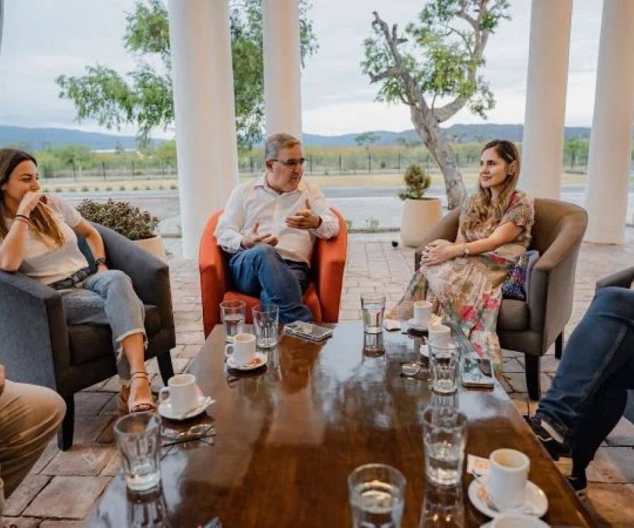 Empresas piden renegociar los contratos antes de la reactivación de la obra pública