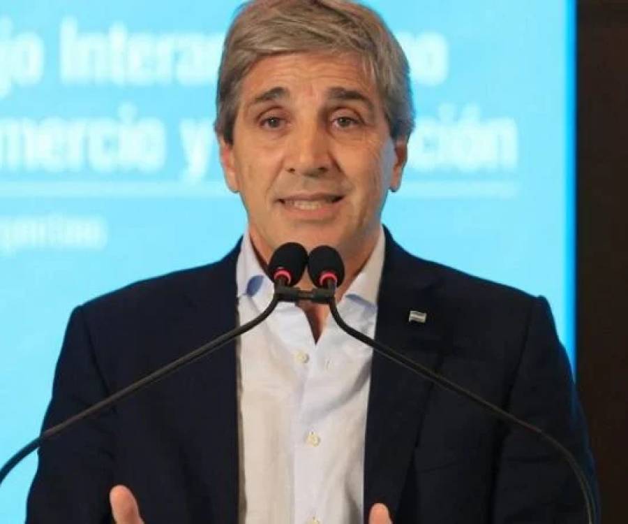 Caputo celebró la sanción de Ley Bases y Paquete Fiscal: 
