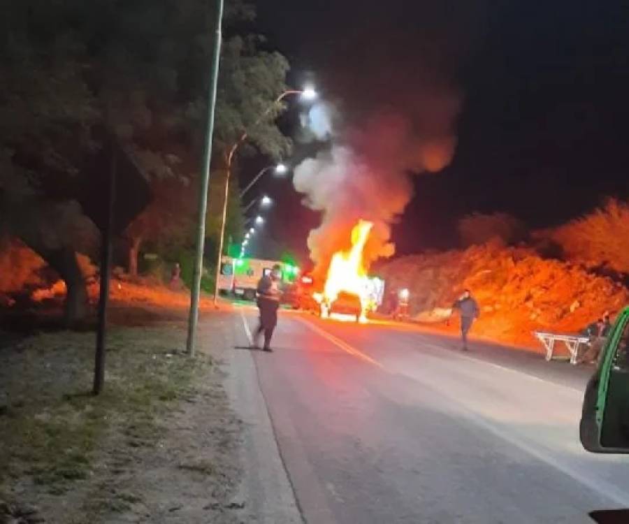 Tragedia: dos personas murieron en un accidente en Fray Mamerto Esquiú