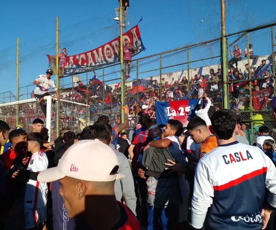 San Lorenzo de Alem goleó a Ferro y se consagró campeón