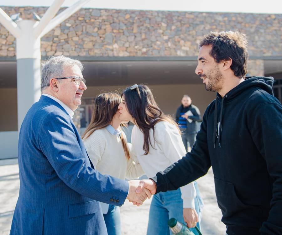 Un Predio Ferial renovado se prepara para recibir a la Fiesta Nacional e Internacional del Poncho 2024