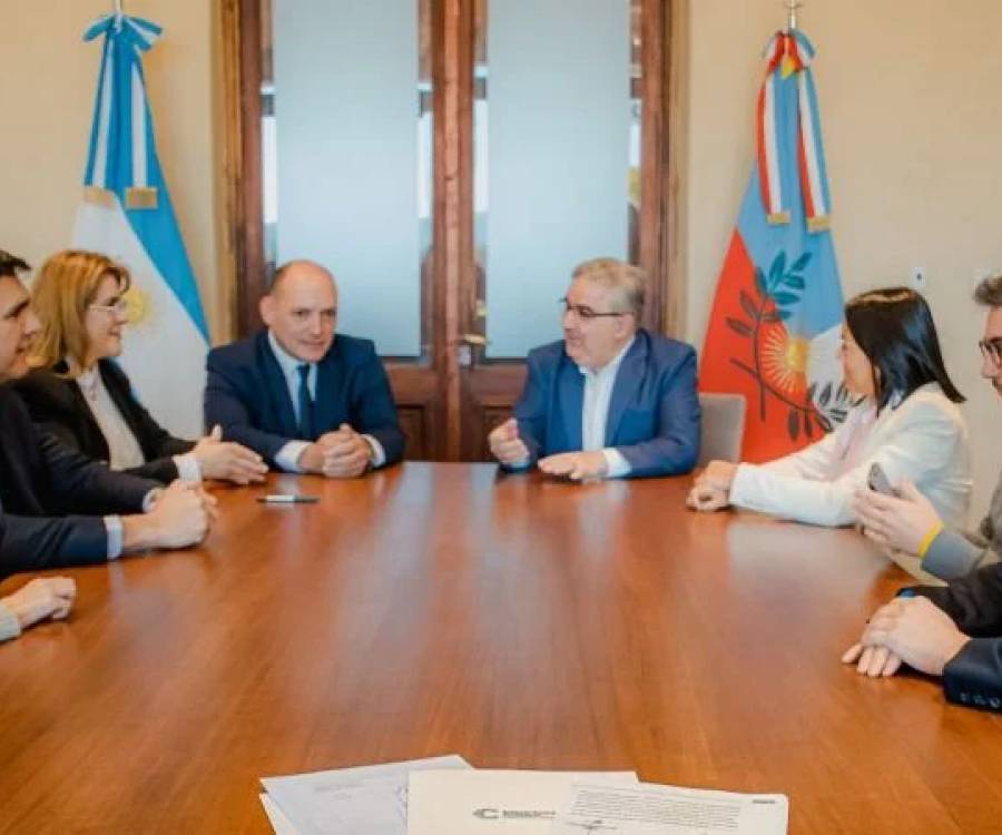 Gobierno y la Corte de Justicia firman adenda para la cesión de hectáreas para el Poder Judicial