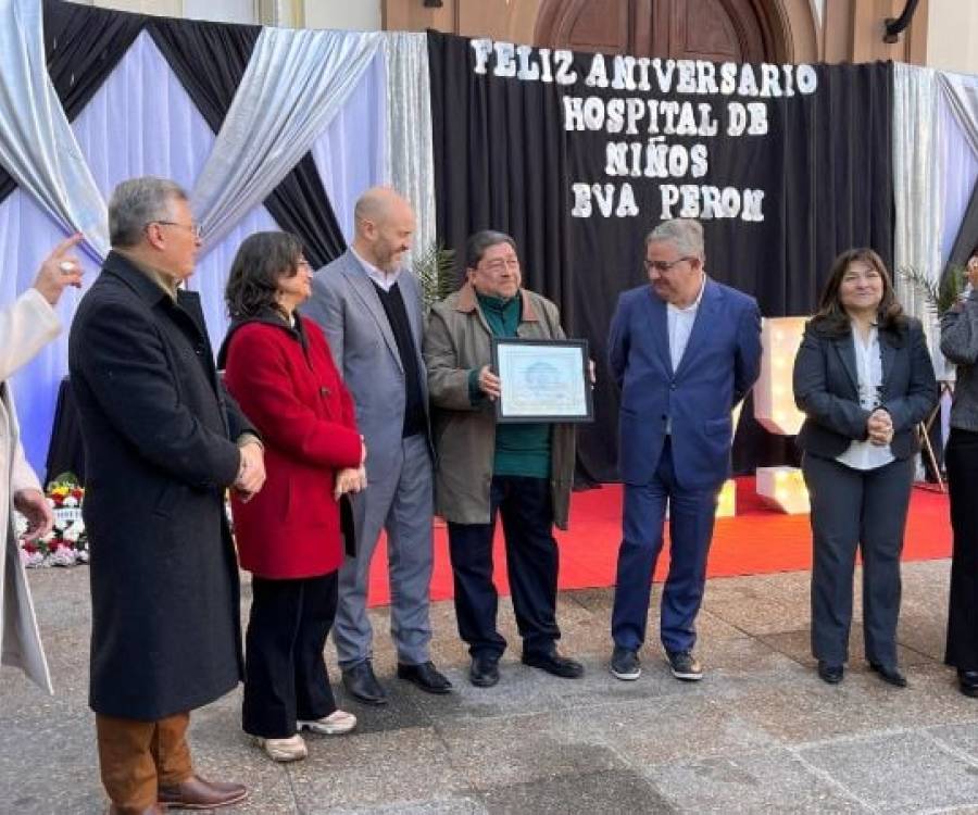 Acto homenaje en el Hospital de Niños Eva Perón por sus 75 años de servicio