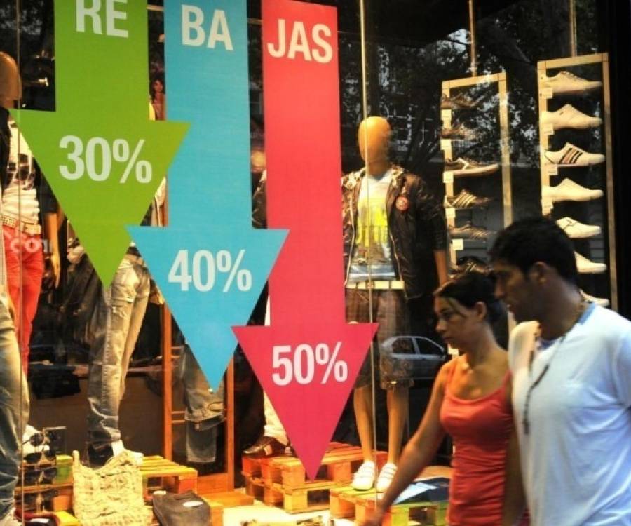 Cayeron las ventas en comercios minoristas