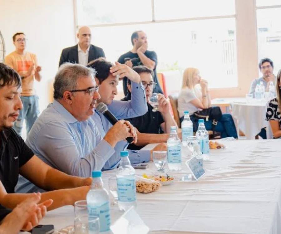El Gobierno inauguró obras y tuvo su reunión de Gabinete en Tinogasta