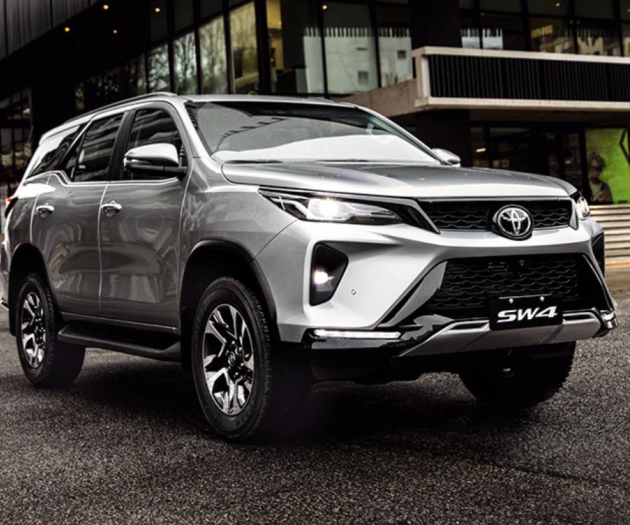 Oportunidad: Toyota baja hasta $20 millones los precios de autos, SUV y camionetas