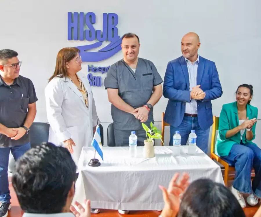 Martín Pichetto asumió como nuevo director del Hospital San Juan Bautista