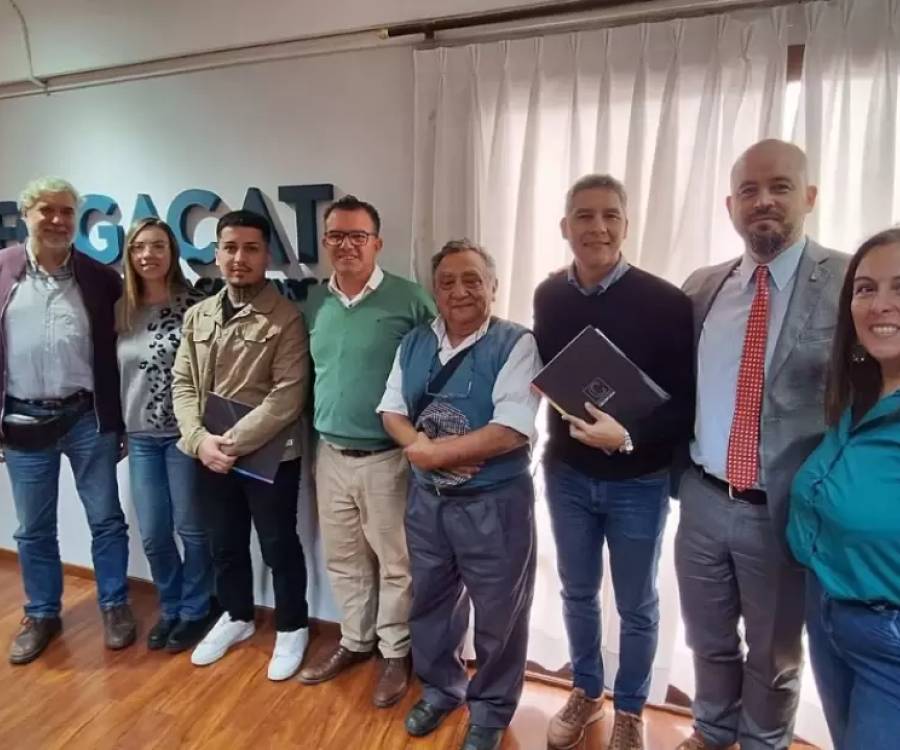 Trabajan para impulsar el desarrollo de los comercios de Catamarca