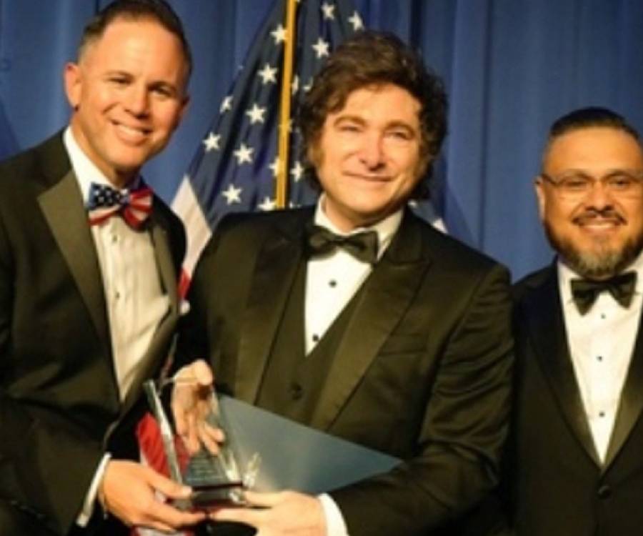Javier Milei volvió de su viaje a EE UU sin la foto con Donald Trump