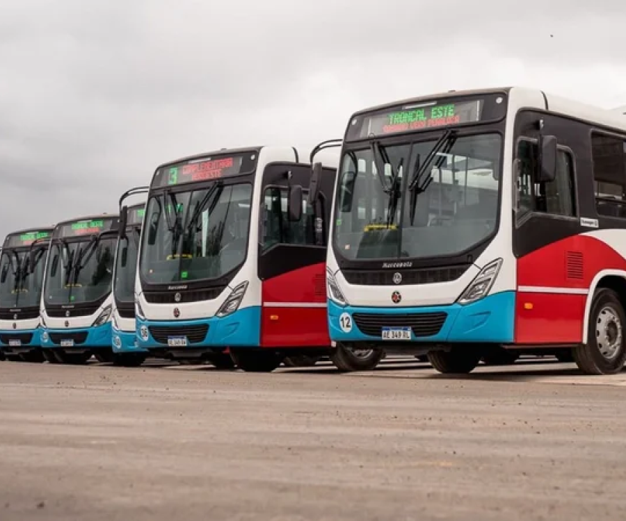 Anunciaron una nueva línea de colectivo que conectará La Rioja con Catamarca