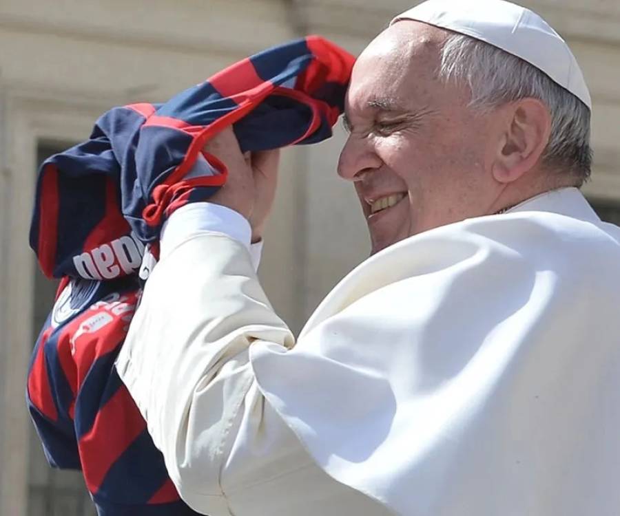 Todo empezó en San Lorenzo: la misa en la que se conocieron sus padres y el gol favorito de Francisco