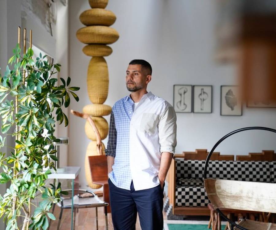 El catamarqueño Cristián Mohaded fue elegido por la firma Louis Vuitton