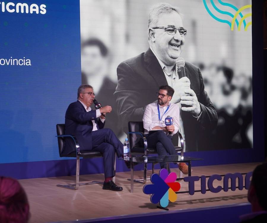 Jalil destacó cambios del sistema educativo
