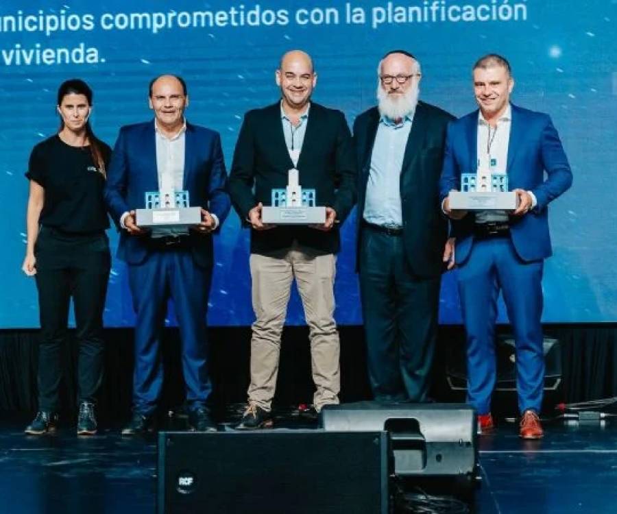 La Capital fue reconocida con el premio a Mejor Ciudad Planificada