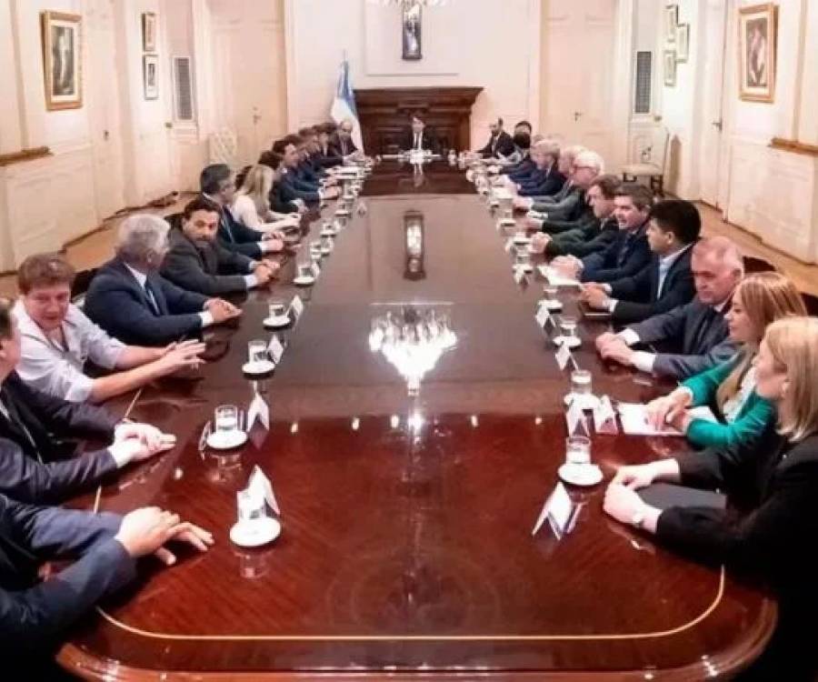 El Gobierno suspendió la reunión con gobernadores para tratar la nueva Ley Ómnibus