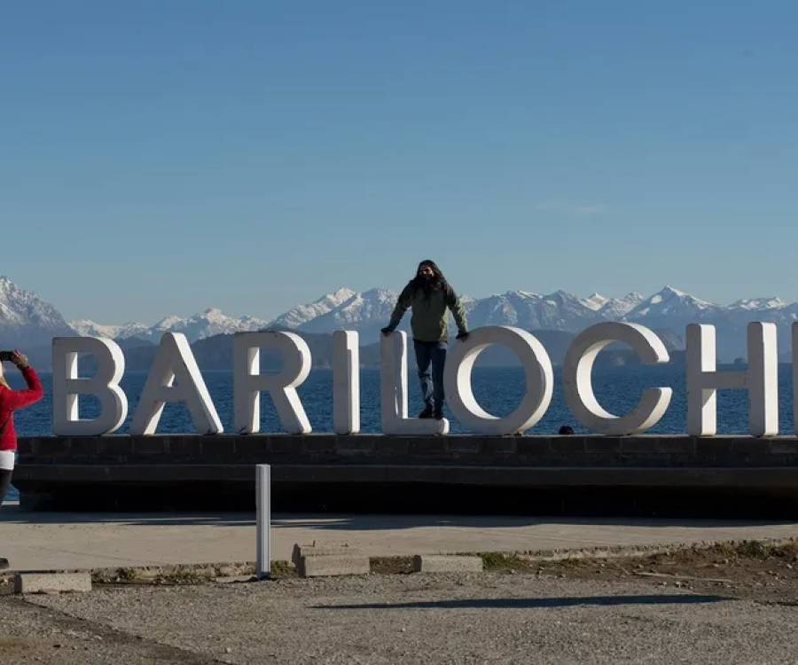 Turismo: menos reservas y fuertes caídas en comparación con 2023