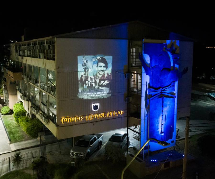 Homenaje en el Poder Legislativo por el dia de Malvinas 