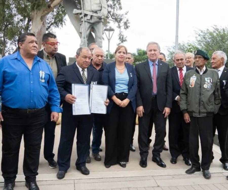 Se realizó el acto oficial para recordar la gesta de Malvinas