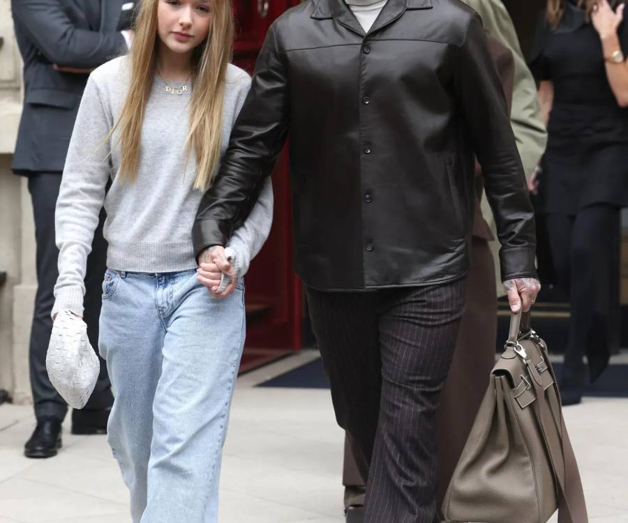 El auge del bolso masculino y por qué la moda de lujo lo adoptó por completo