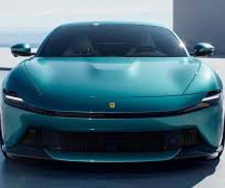 FERRARI AMALFI UN SUEÑO ITALIANO