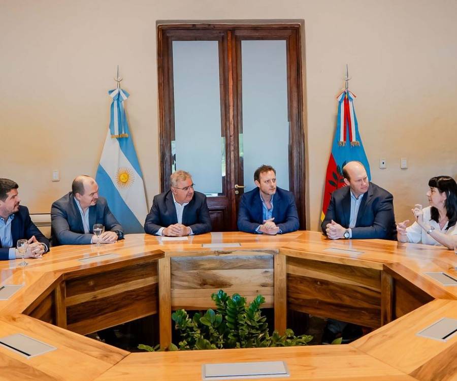 Provincia y la Cámara Minera apuntan a impulsar el desarrollo de proveedores locales