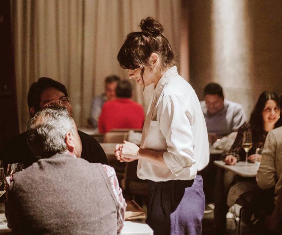 Los bares y restaurantes con los mejores mozos y mozas en Córdoba