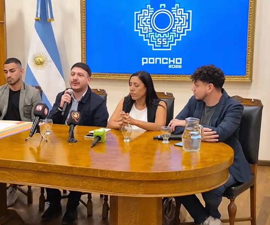 Fiesta del Poncho 2026: Convocan a artesanos, artistas y food trucks 