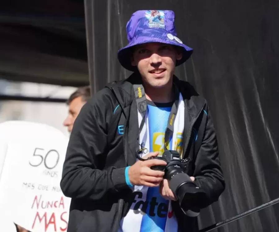 Pablo Grillo en Plaza de Mayo