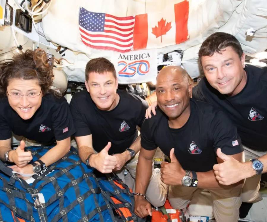 Artemis II regresa a la Tierra