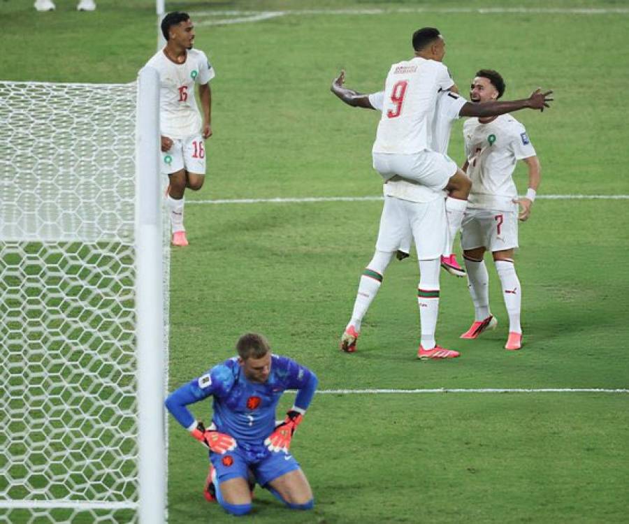 Marruecos venció en penales a Países Bajos y se metió en los octavos de final