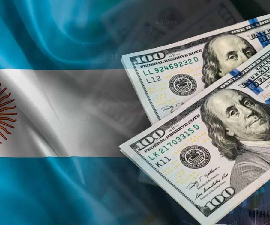 Tras el dato de inflación, el dólar oficial frenó su caída y volvió a subir