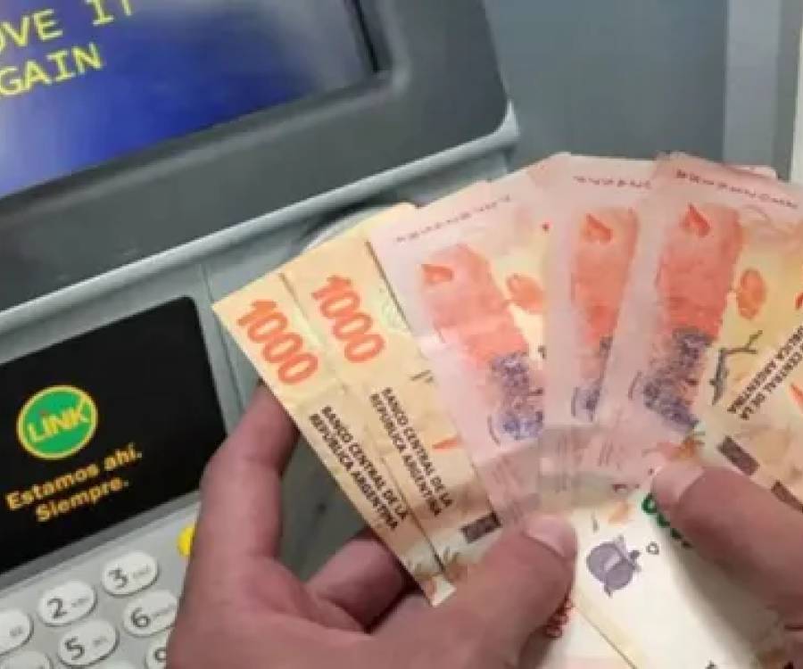 Catamarca acreditará este martes el bono de $100.000 para empleados públicos y municipales