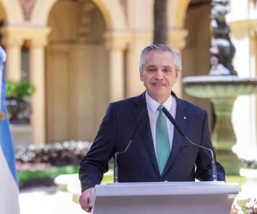 La Oficina Anticorrupción definirá si Alberto Fernández podrá percibir la jubilación vitalicia