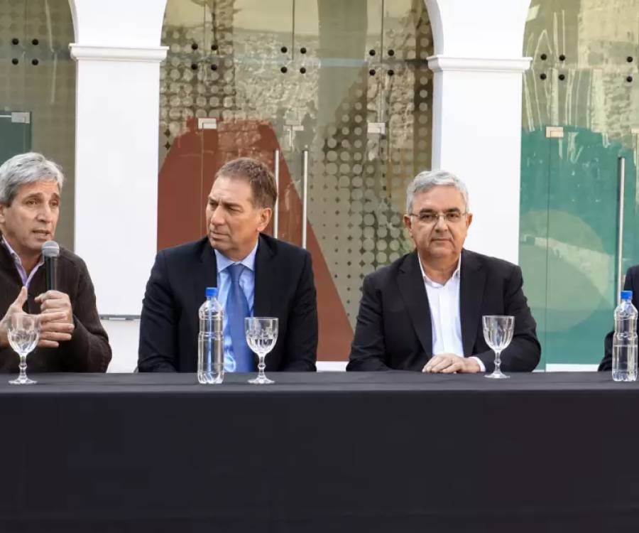 Jalil, Suárez, Santilli y Caputo presentan en Catamarca la obra del Acueducto Albigasta
