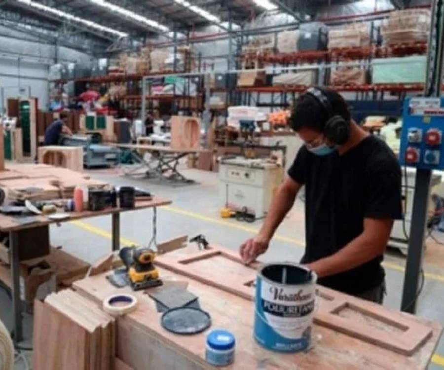 La industria pyme cayó 11,9% anual en marzo