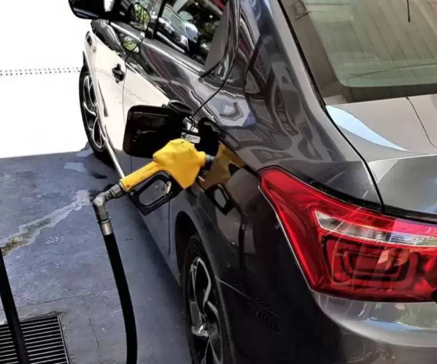 Los combustibles suben entre 2% y 5%