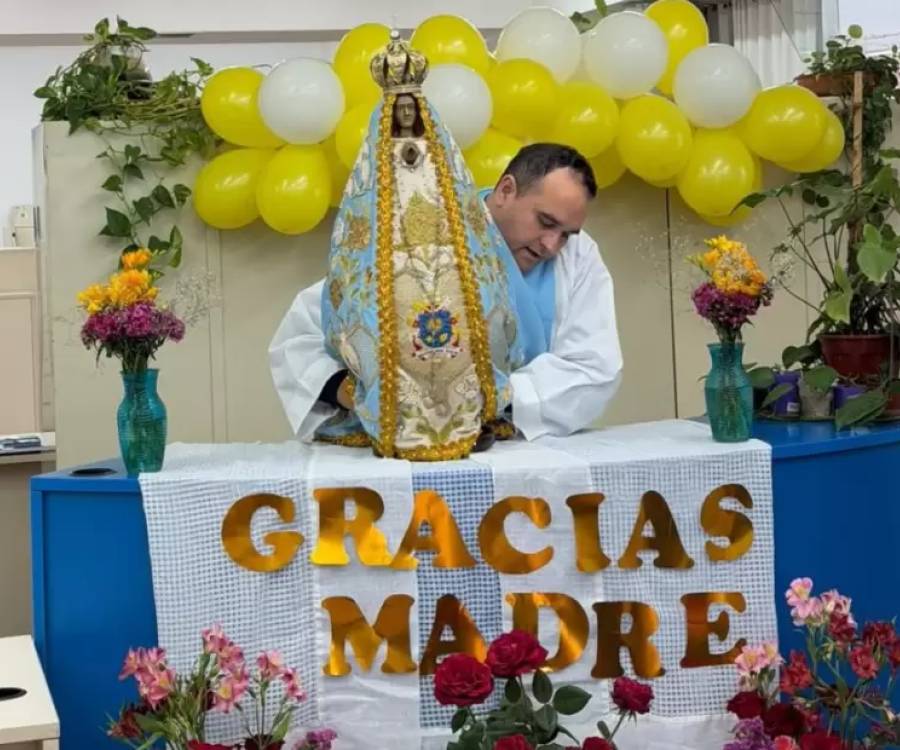 La Virgen del Valle inició las emotivas visitas para preparar las fiestas de diciembre