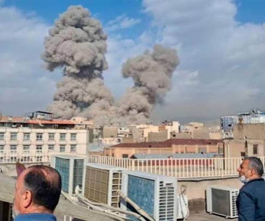Arabia Saudita bombardeó instalaciones petroleras en Yemen