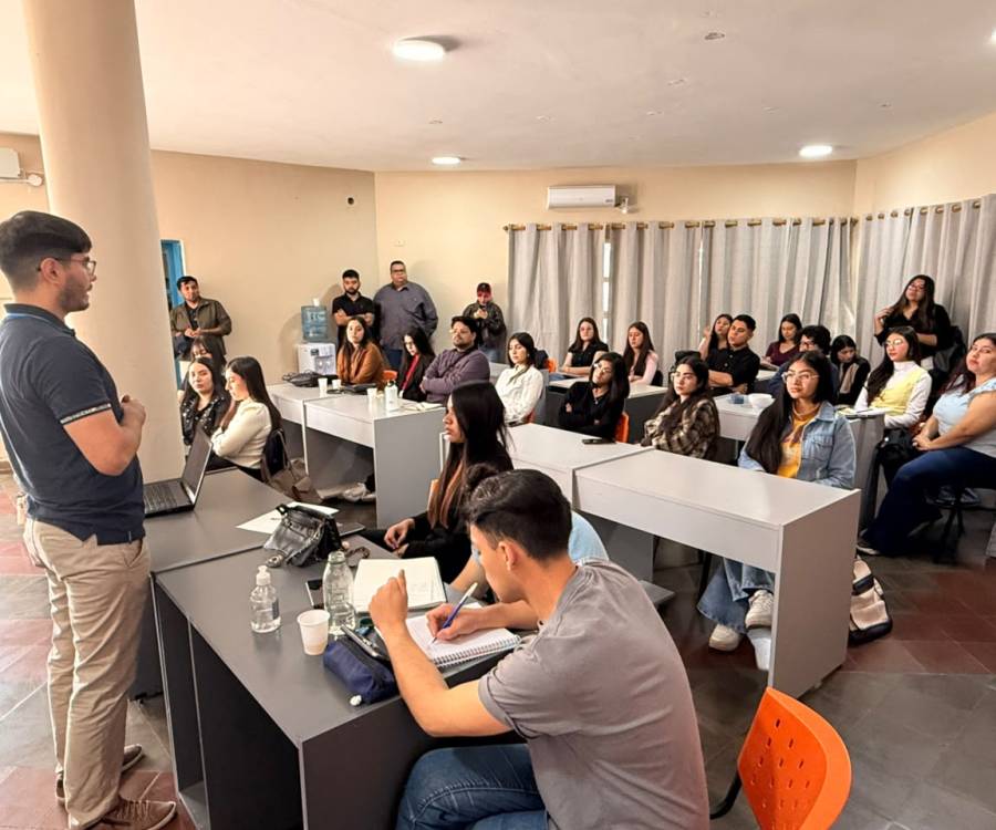 Estudiantes de Ciencias de la Educación de la UNCA realizan pasantías en la Municipalidad 
