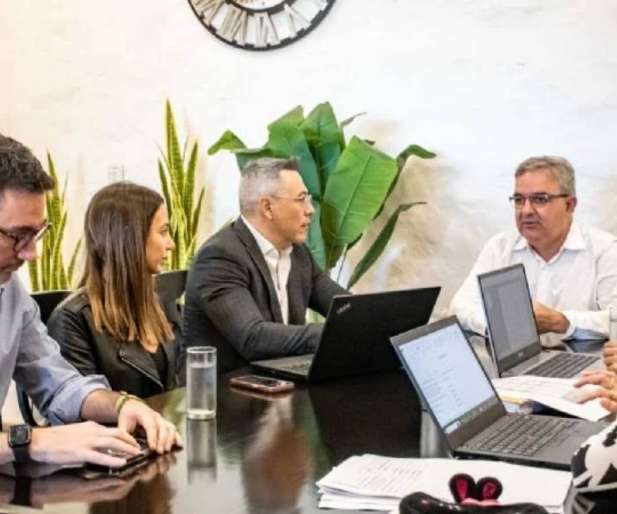 Raúl confirmó incremento para becas provinciales en mayo