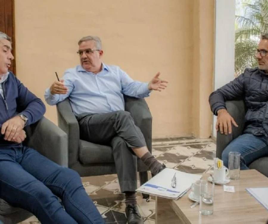 La Provincia trabaja para concluir hasta fin de año las obras de extensión de fibra óptica en el Oeste