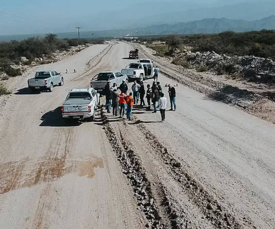 Gestionan financiamiento para el proyecto de pavimentación de Ruta 47